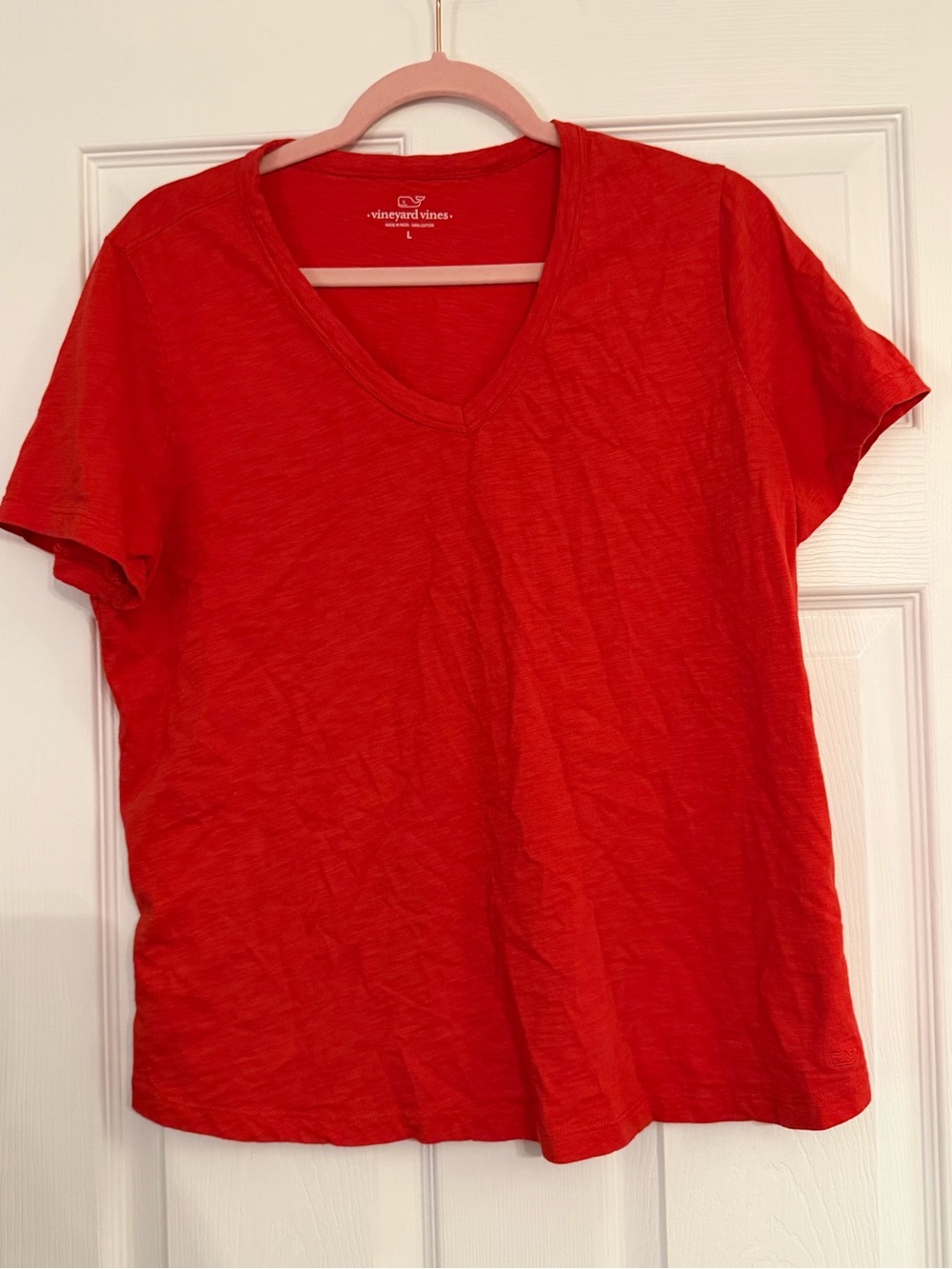 Vineyard Vines Women's Red V-Neck Short Sleeve Tee